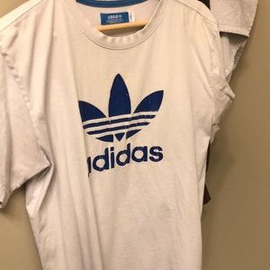 Adidas T-Shirt